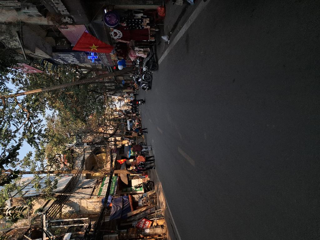 Bán nhà Hàm Tử Quan - diện tích 74m2 4 tầng - MẶT PHỐ VỈA HÈ KINH DOANH SẦM UẤT - giá 25 tỷ