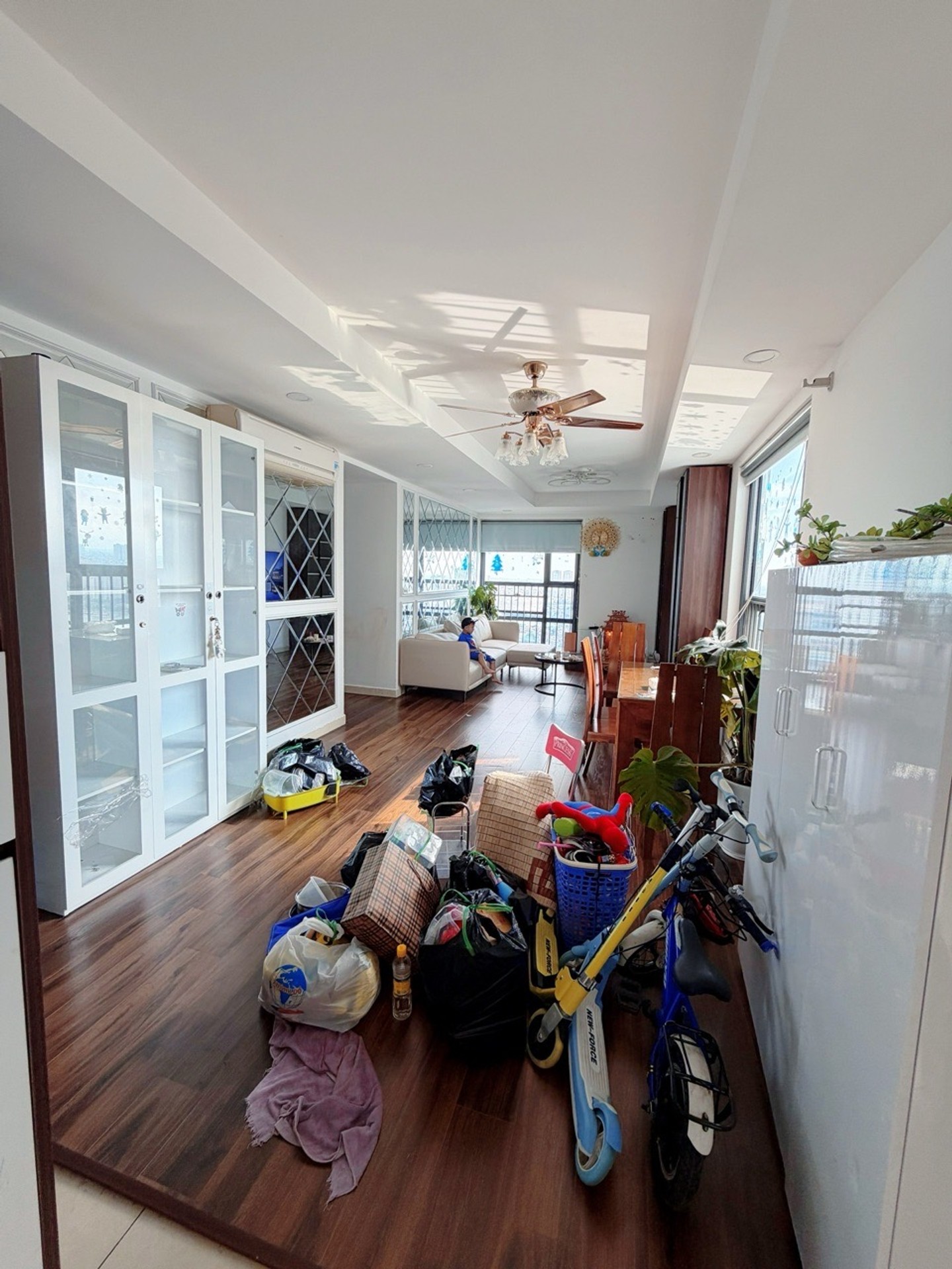 Bán nhà Toà Smile building - diện tích 94m2 29 tầng - Lô góc cực thoáng - giá 8,3 tỷ