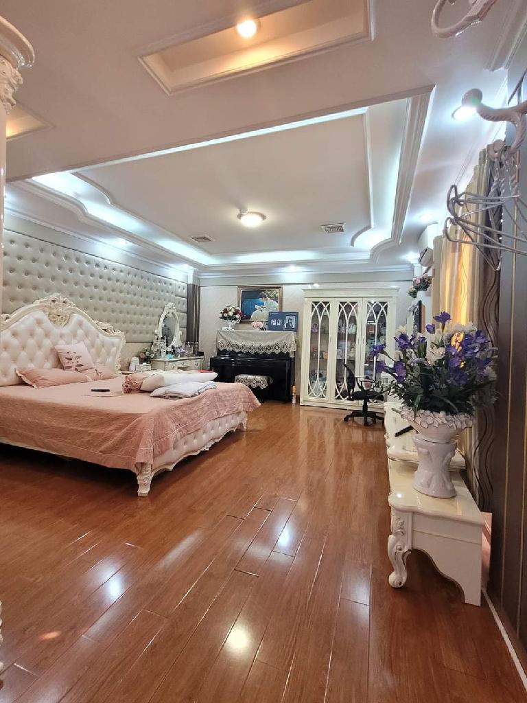 Bán nhà Thi Sách - diện tích 110m2 10 tầng - Lô góc 2 mặt thoáng - giá 118 tỷ