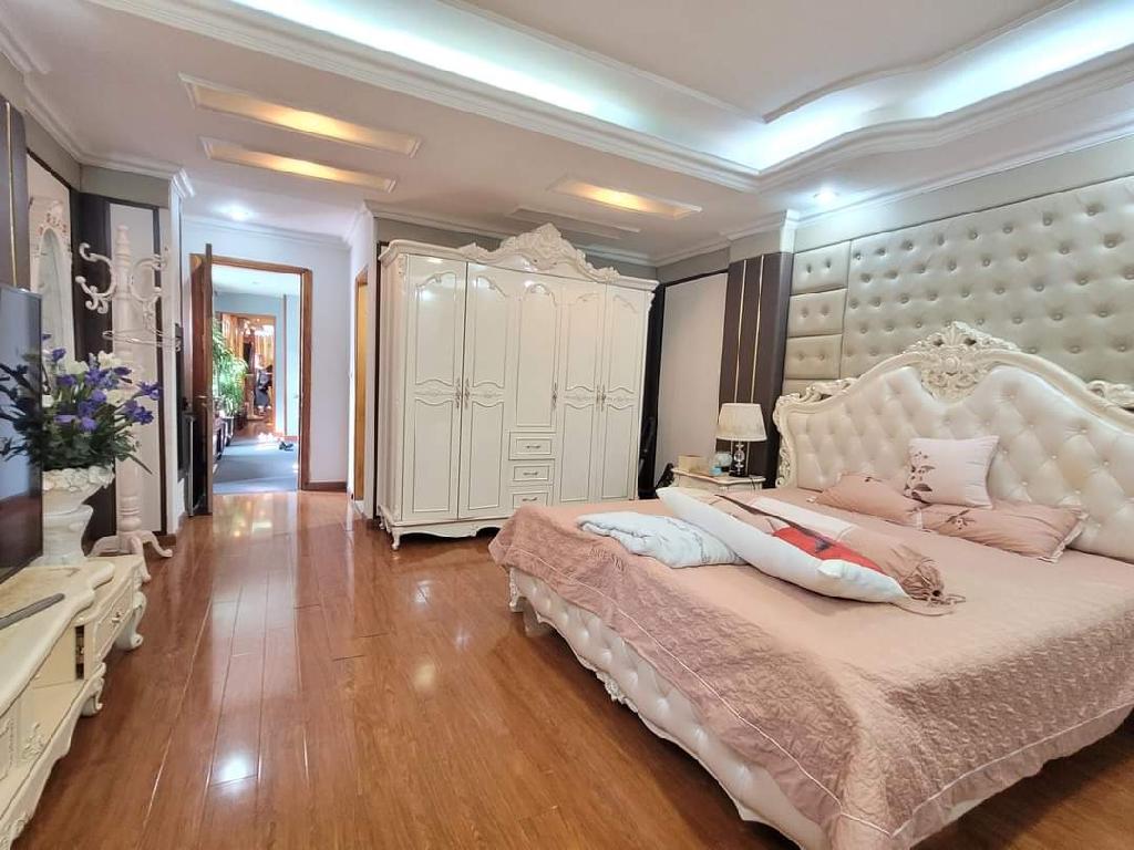 Bán nhà Thi Sách - diện tích 110m2 10 tầng - Lô góc 2 mặt thoáng - giá 118 tỷ