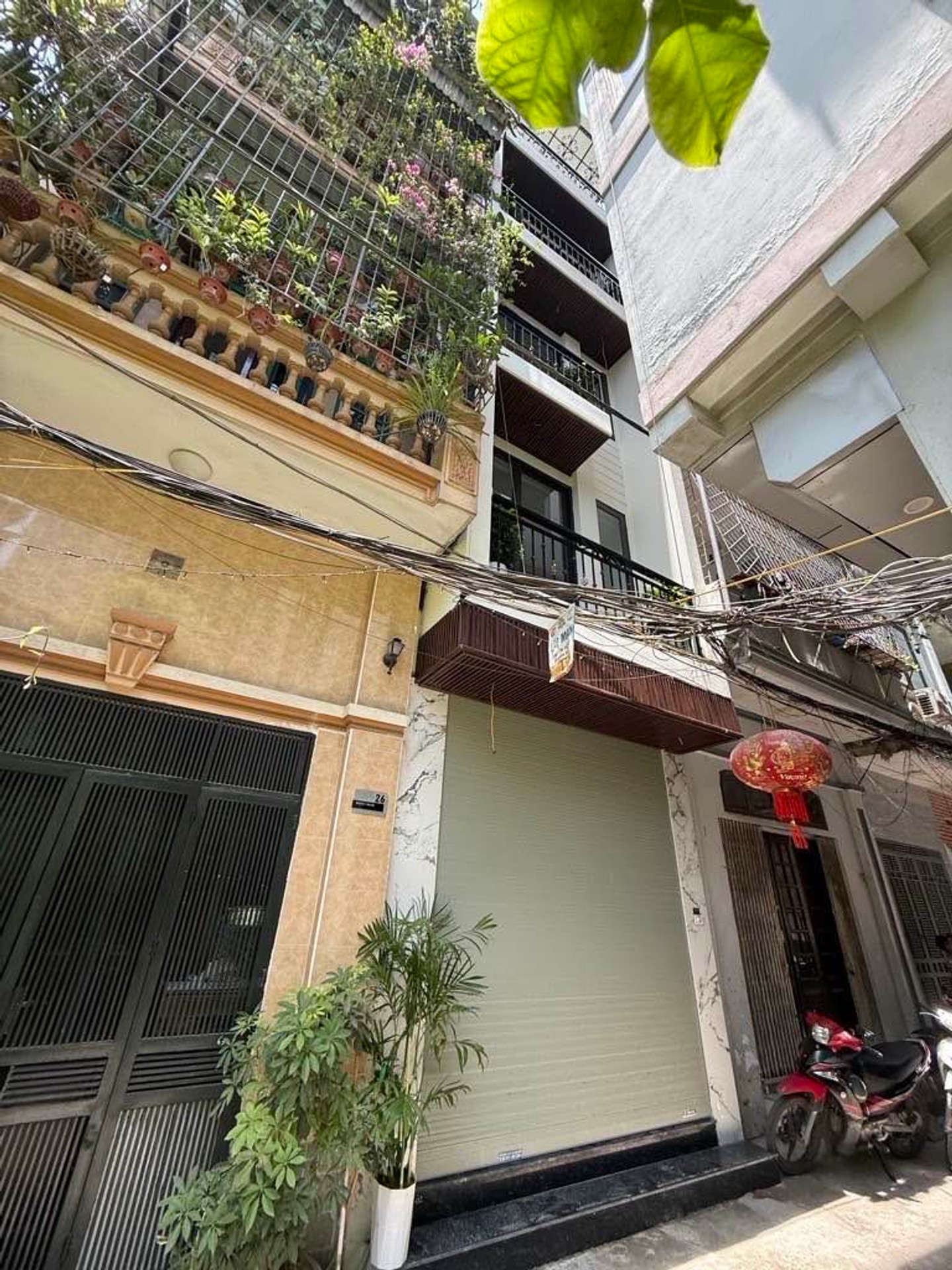 Bán nhà Trần Khát Chân - diện tích 34m2 6 tầng - Ô tô đỗ gần - giá 9,9 tỷ