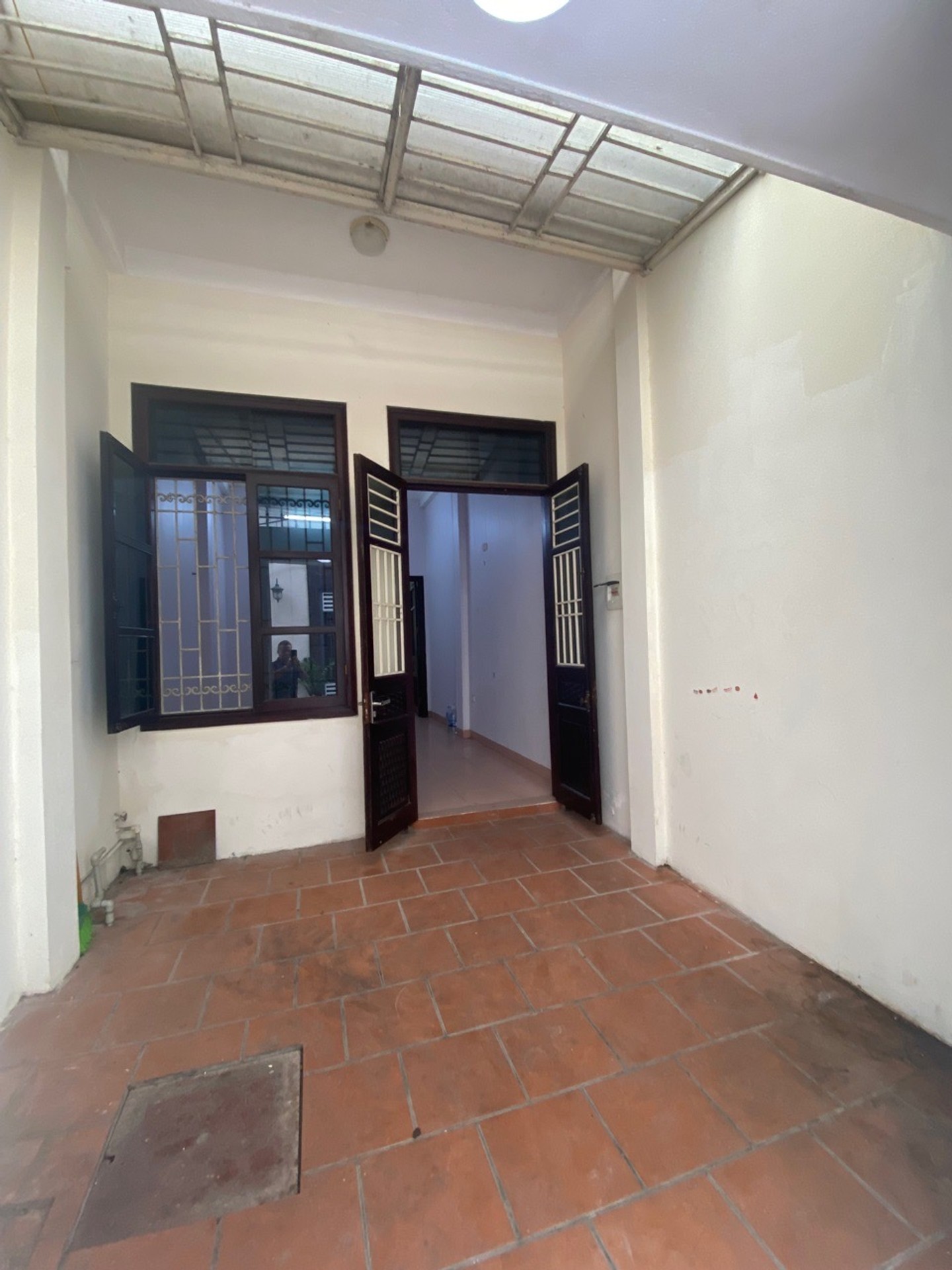 Bán nhà Lạc Trung - diện tích 64m2 3 tầng - Phân lô ô tô chạy vòng quanh - giá 15,9 tỷ