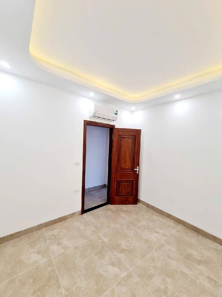 Bán nhà Nguyễn Văn Viên - diện tích 60m2 7 tầng - Lô góc 3 thoáng - giá 25 tỷ