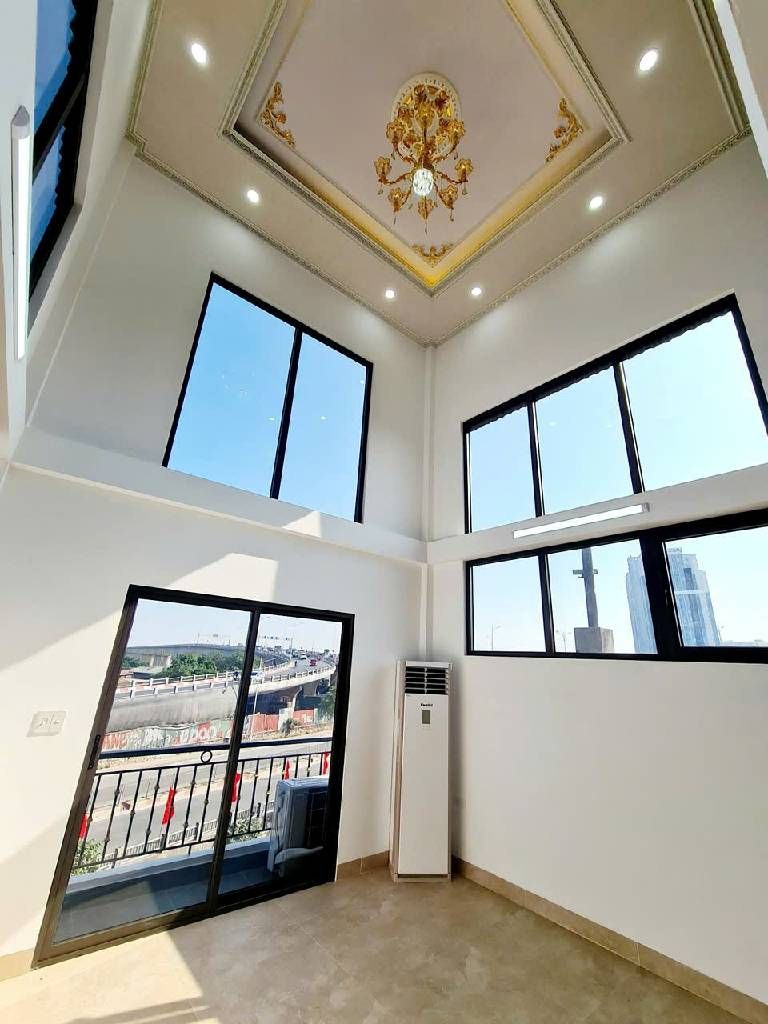 Bán nhà Nguyễn Văn Viên - diện tích 60m2 7 tầng - Lô góc 3 thoáng - giá 25 tỷ