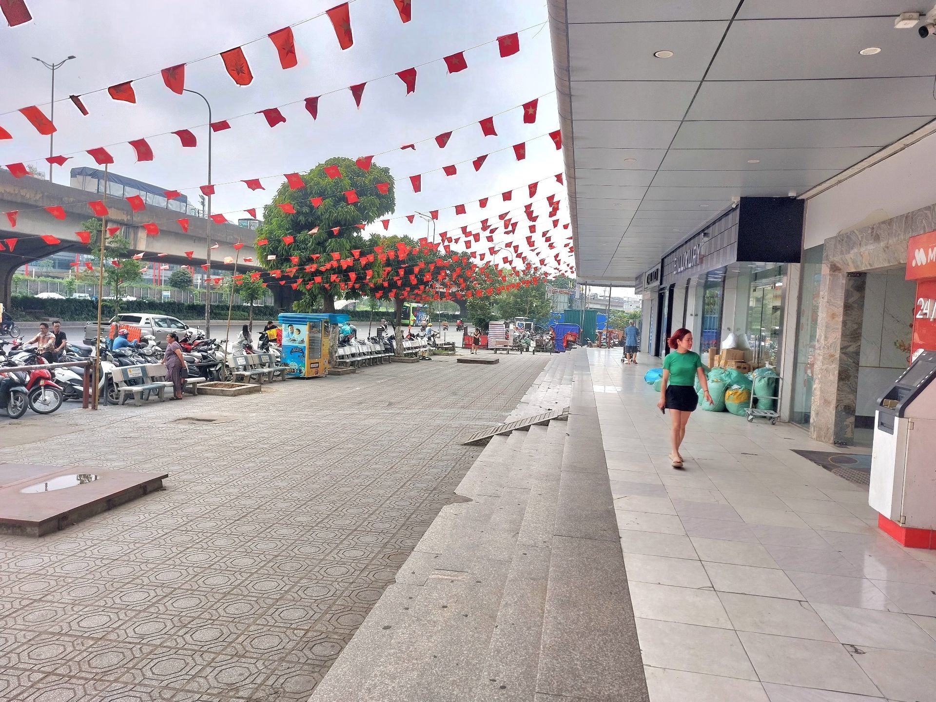 Bán nhà Nghiêm Xuân Yêm - diện tích 54m2 22 tầng - Căn hộ đẹp, giá 4,8 tỷ