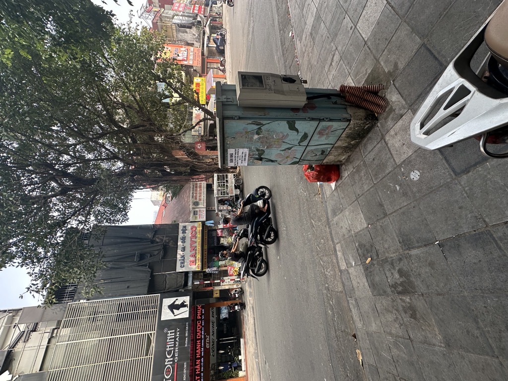 Bán nhà Lò Đúc - diện tích 19m2 4 tầng - Mặt phố lò đúc Cực hiếm - giá 25 tỷ