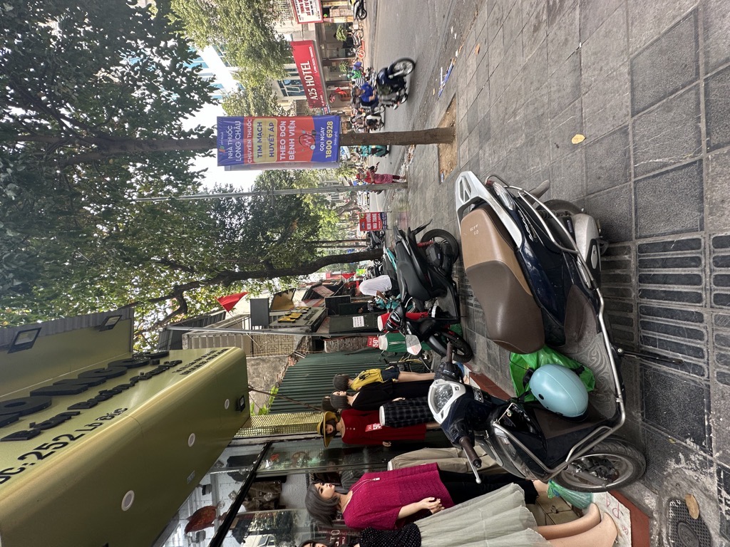 Bán nhà Lò Đúc - diện tích 19m2 4 tầng - Mặt phố lò đúc Cực hiếm - giá 25 tỷ