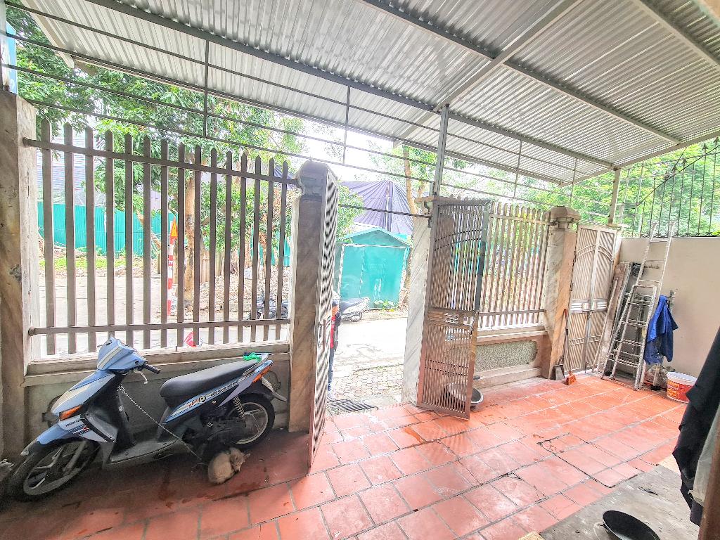 Bán nhà Lĩnh Nam - diện tích 59m2 3 tầng - ô tô tránh - giá 21,5 tỷ