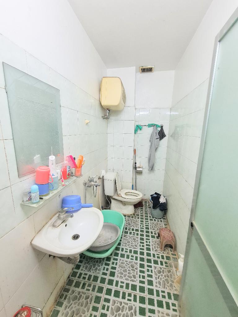 Bán nhà Lĩnh Nam - diện tích 59m2 3 tầng - ô tô tránh - giá 21,5 tỷ