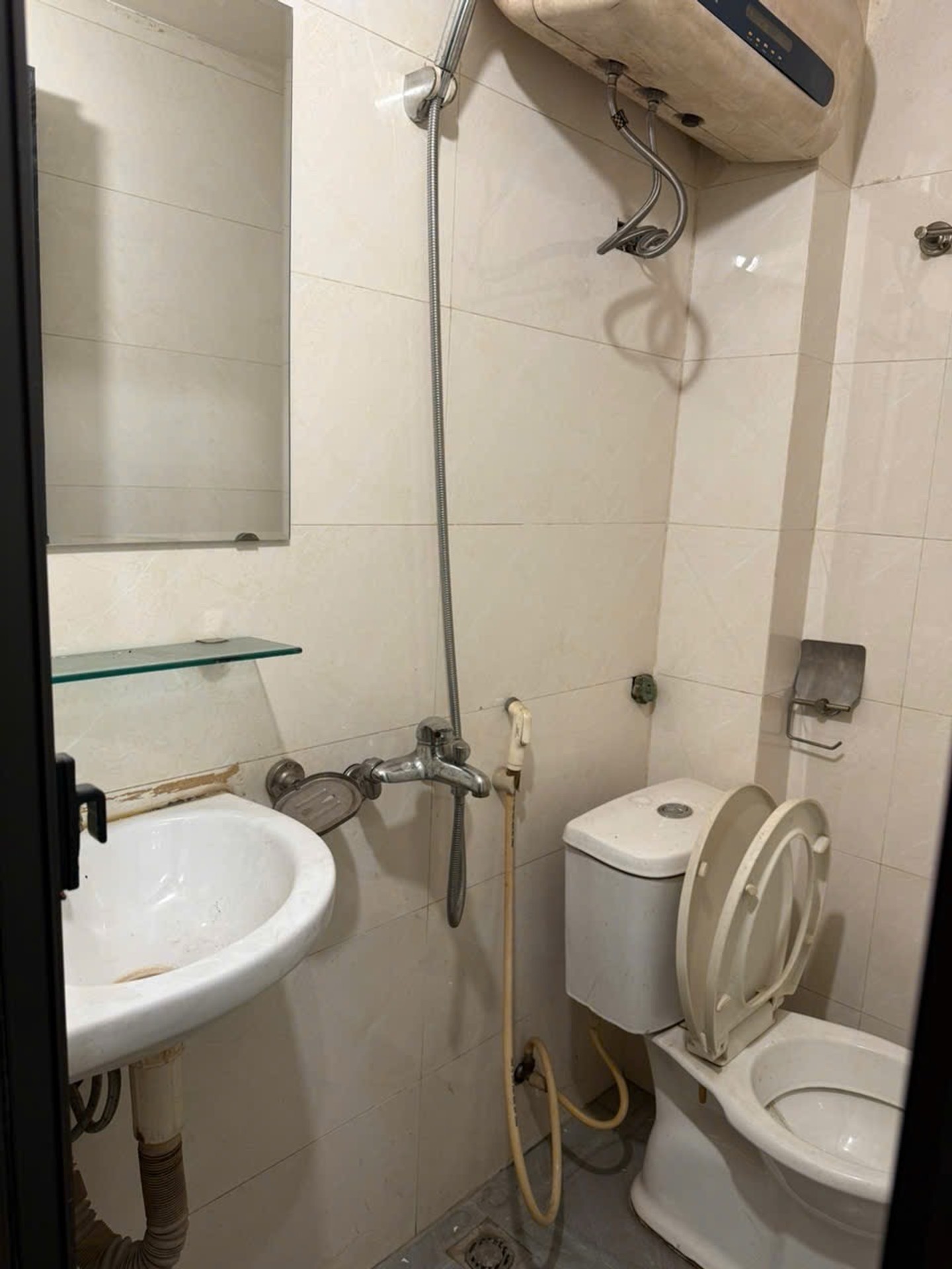 Bán nhà Hạ Đình - diện tích 11m2 3 tầng - Ô TÔ TRÁNH - giá 5,8 tỷ