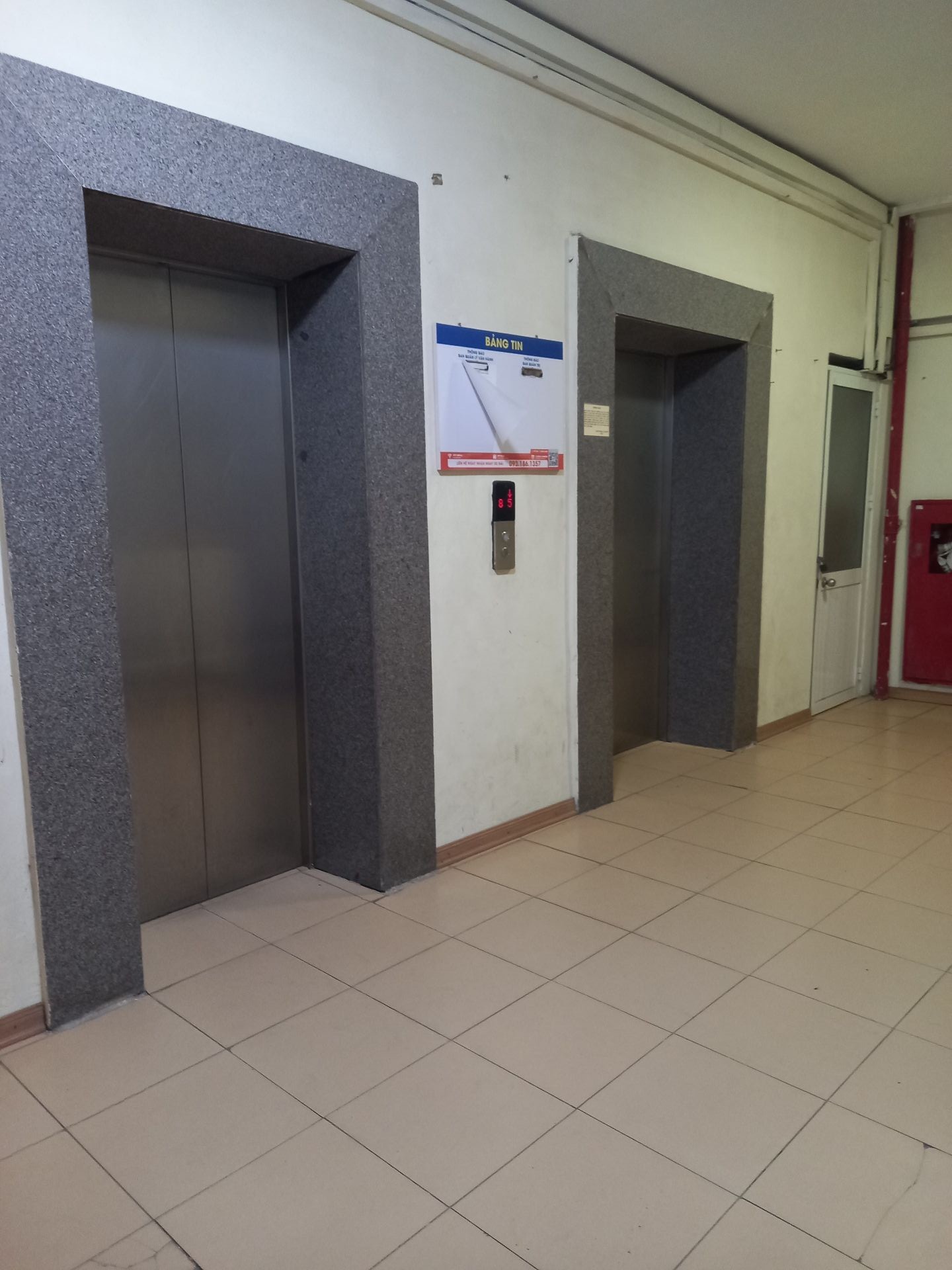 Bán nhà Hoàng Mai - diện tích 93m2 1 tầng - Lô góc 2 mặt thoáng - giá 6 tỷ