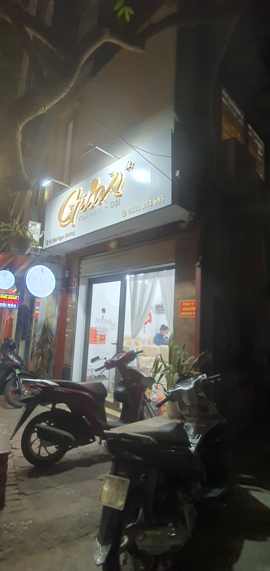 Bán nhà Bùi Ngọc Dương - diện tích 23m2 3 tầng - Mặt phố - giá 4,8 tỷ