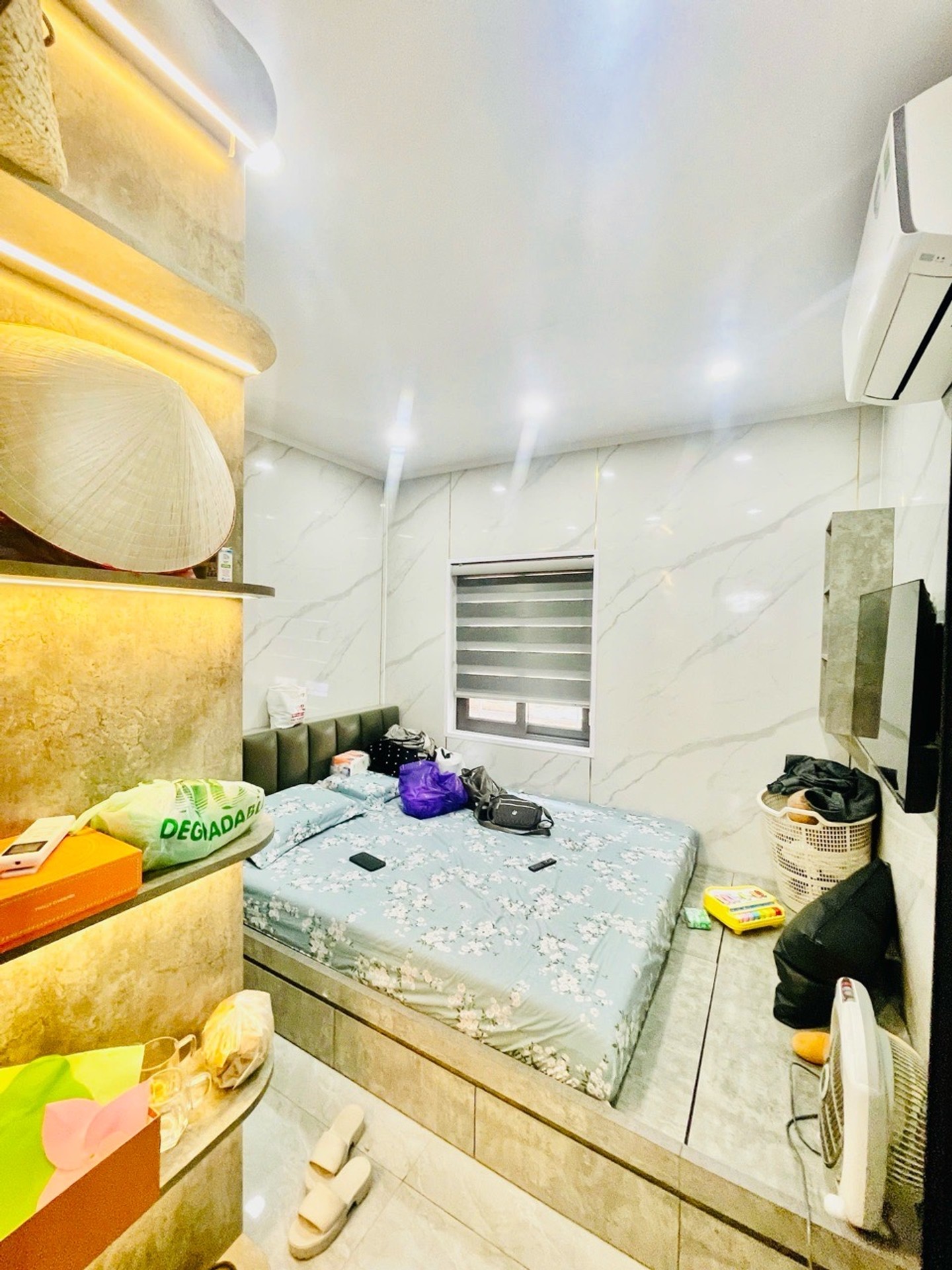 Bán nhà Bùi Ngọc Dương - diện tích 100m2 3 tầng - Cơ hội đầu tư hiếm có - giá 4,5 tỷ