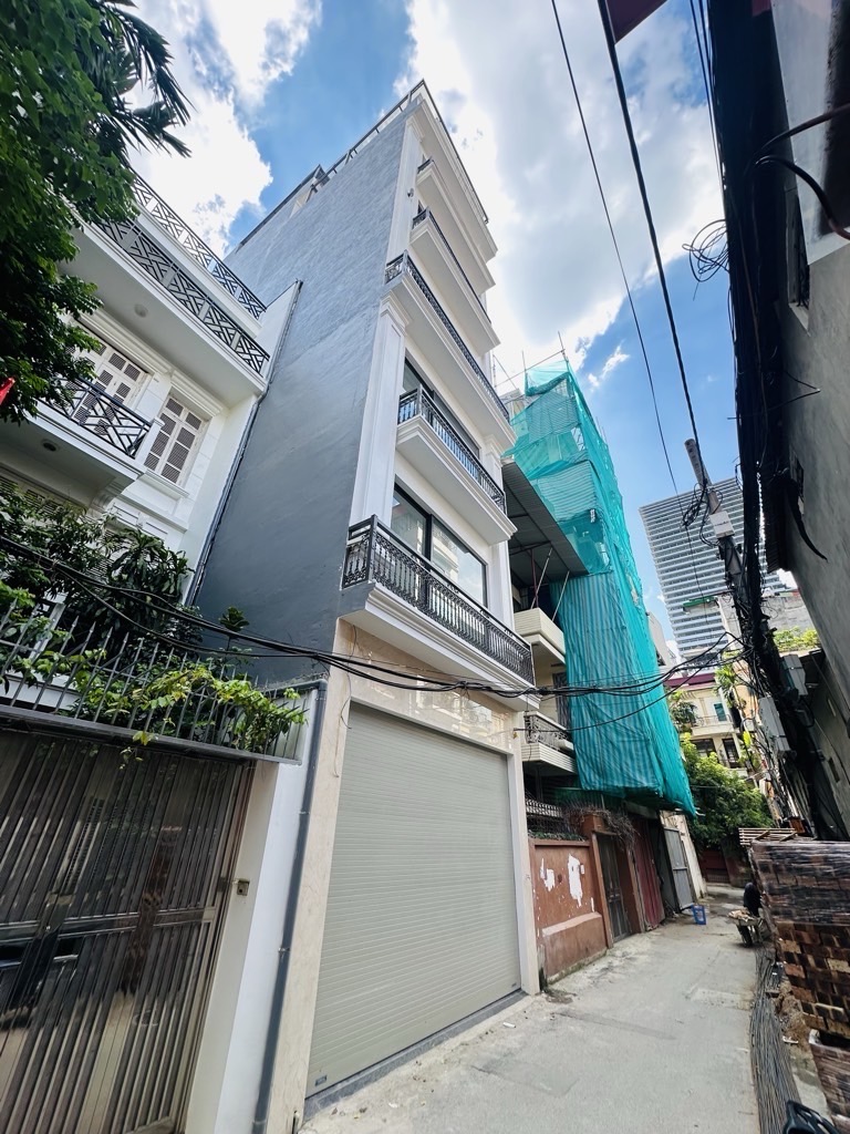 Bán nhà Đặng Văn Ngữ - diện tích 64m2 7 tầng - Ô TÔ TRÁNH KINH DOANH - giá 12,8 tỷ