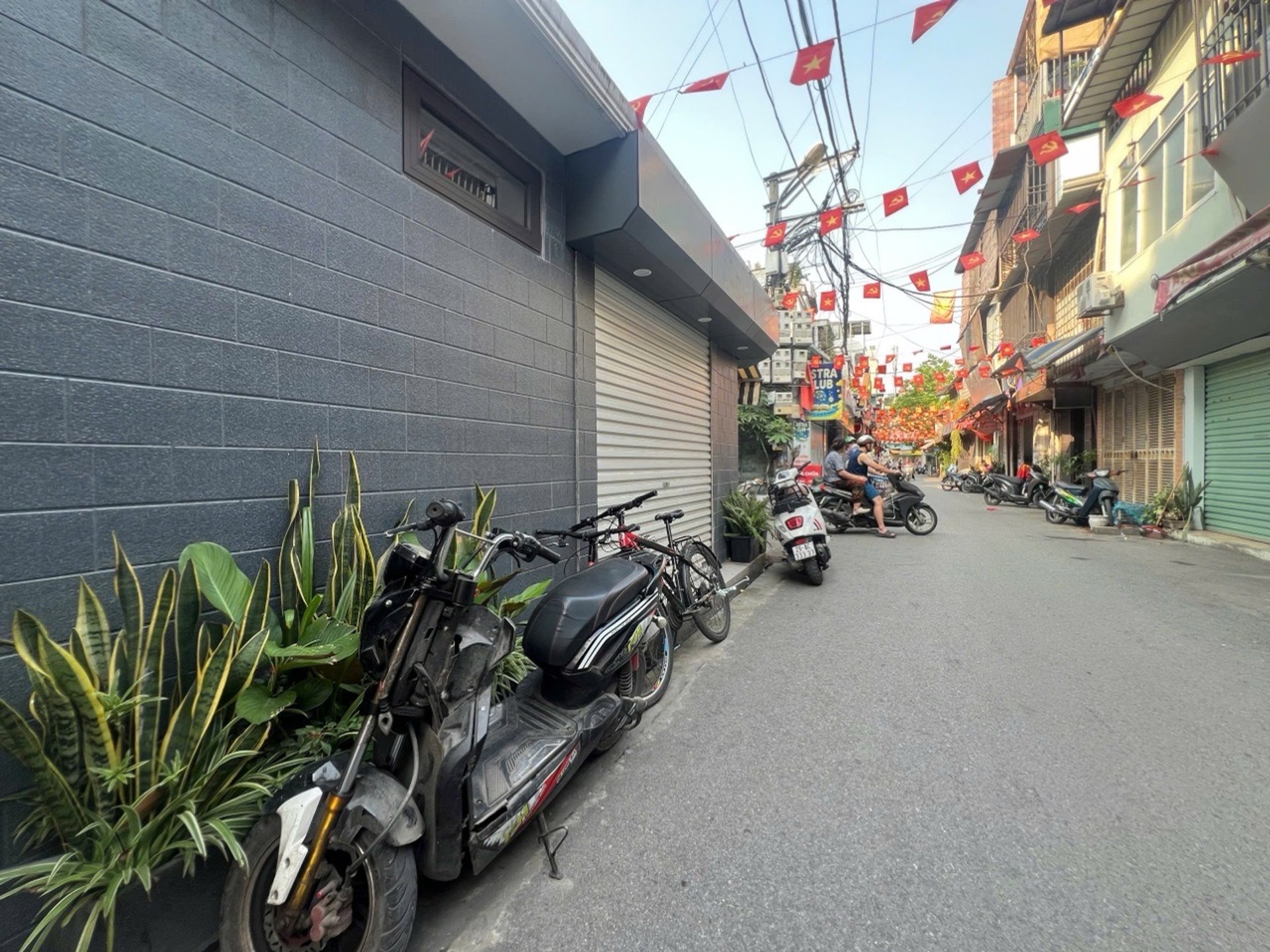 Bán nhà Nguyễn An Ninh - diện tích 25m2 2 tầng - Lô góc 2 mặt tiền - giá 4,25 tỷ