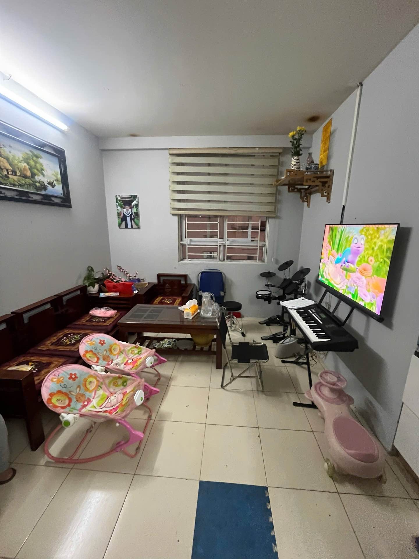 Bán nhà Hoàng Mai - diện tích 57m2 12 tầng - Căn hộ 2 phòng ngủ - giá 4,65 tỷ
