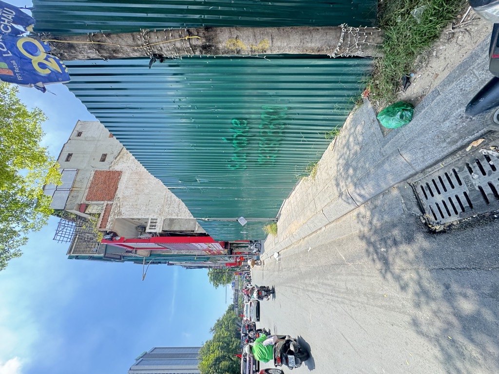 Bán nhà Tây Sơn - diện tích 631m2 1 tầng - Mặt Phố lớn, Kinh Doanh sầm uất - giá 360 tỷ