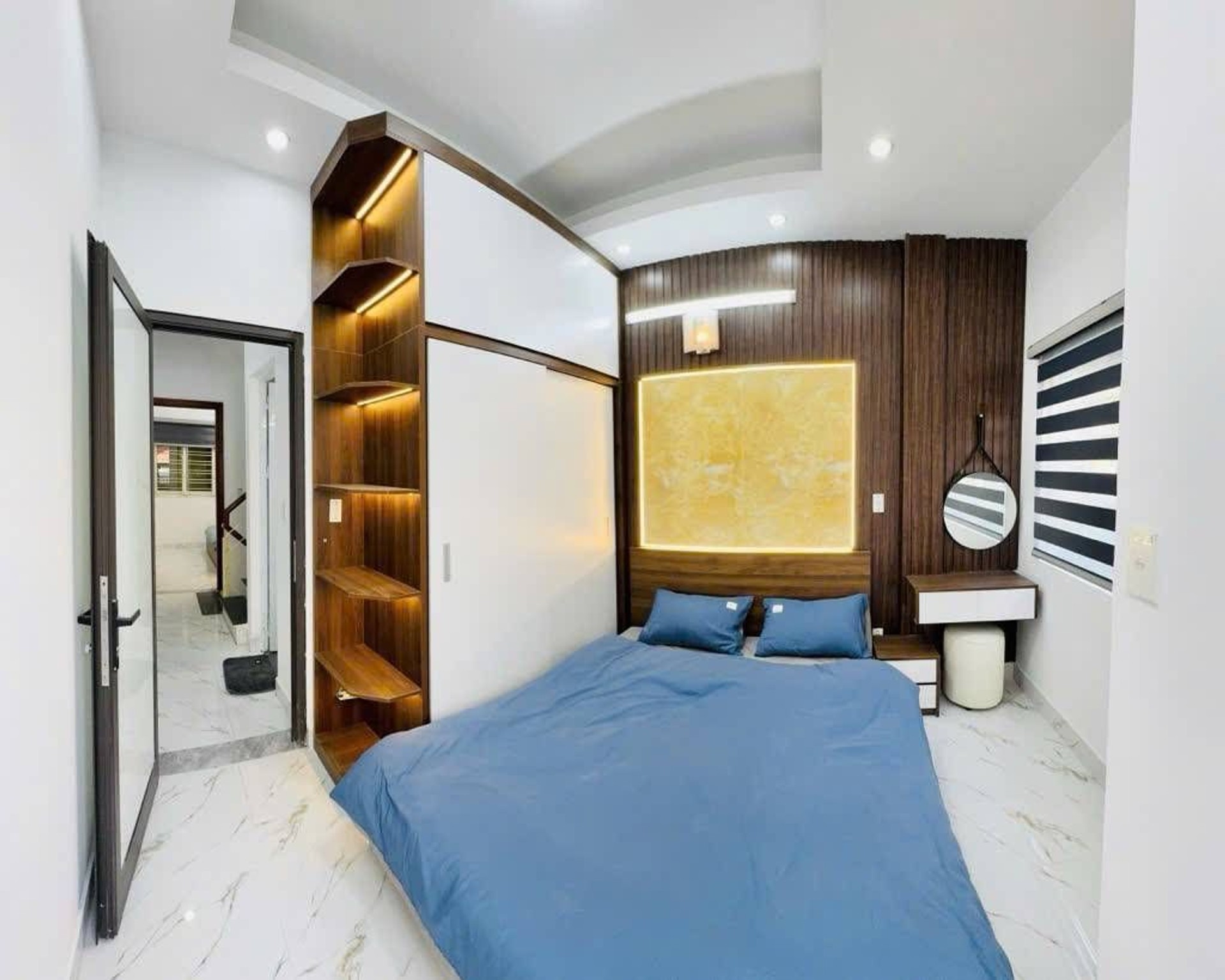 Bán nhà Ngũ Nhạc - diện tích 31m2 4 tầng - Ngõ nông gần phố - giá 7,5 tỷ
