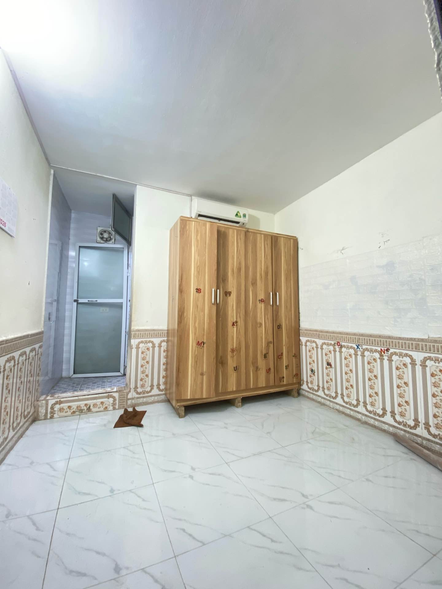 Bán nhà Định Công Hạ - diện tích 36m2 2 tầng - 2 mặt thoáng - giá 2,2 tỷ