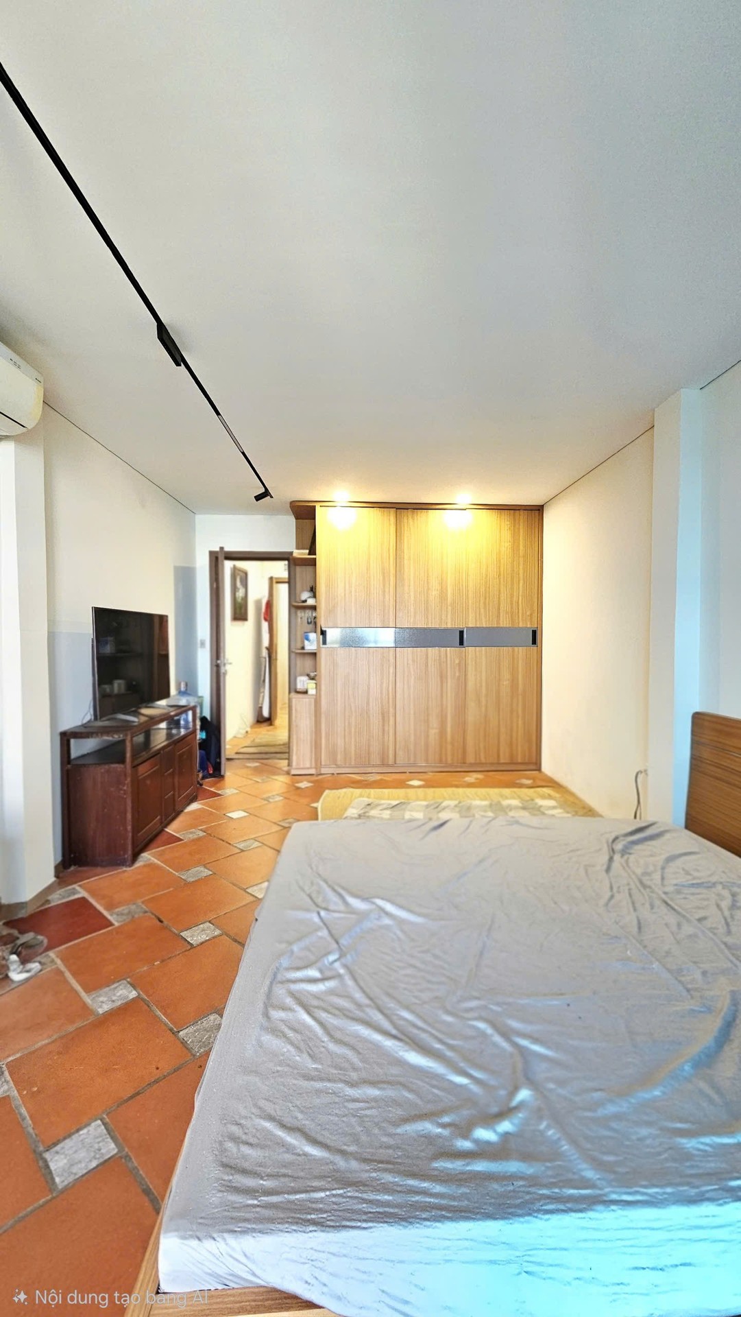 Bán nhà Phương Mai - diện tích 87m2 7 tầng - Mặt phố kinh doanh - giá 43 tỷ