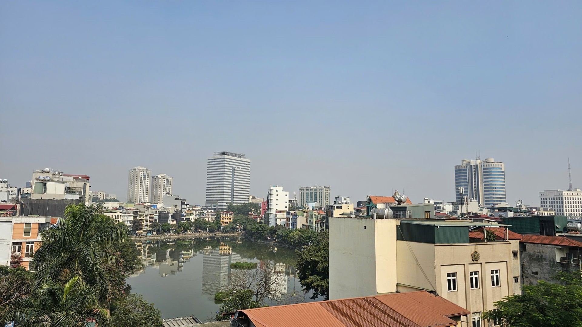 Bán nhà Phương Mai - diện tích 87m2 7 tầng - Mặt phố kinh doanh - giá 43 tỷ