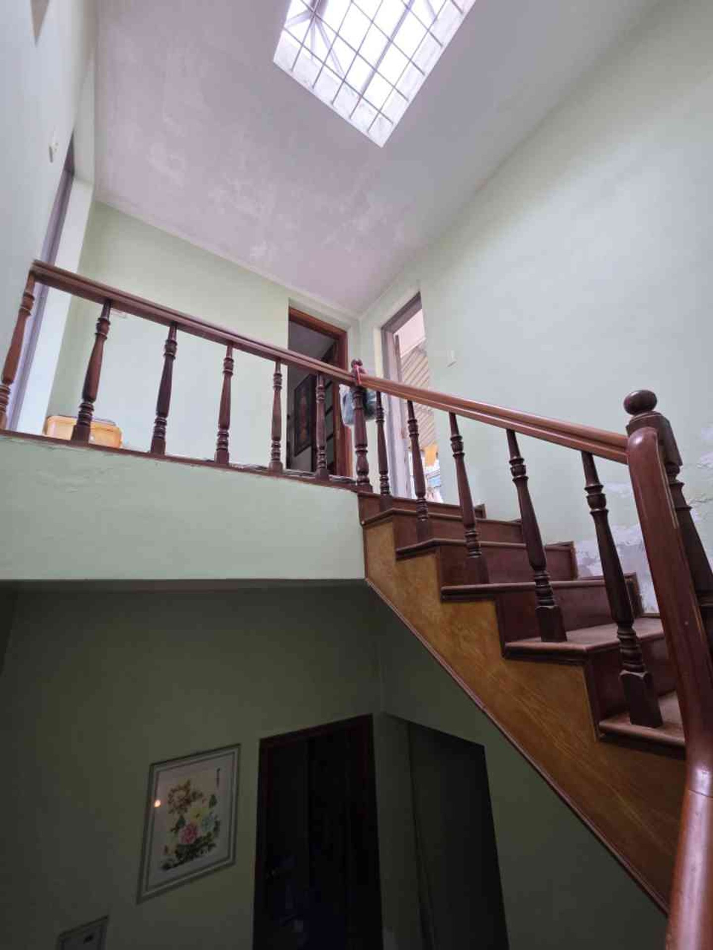 Bán nhà Yên Lạc - diện tích 120m2 3 tầng - ô tô vào nhà - giá 30 tỷ