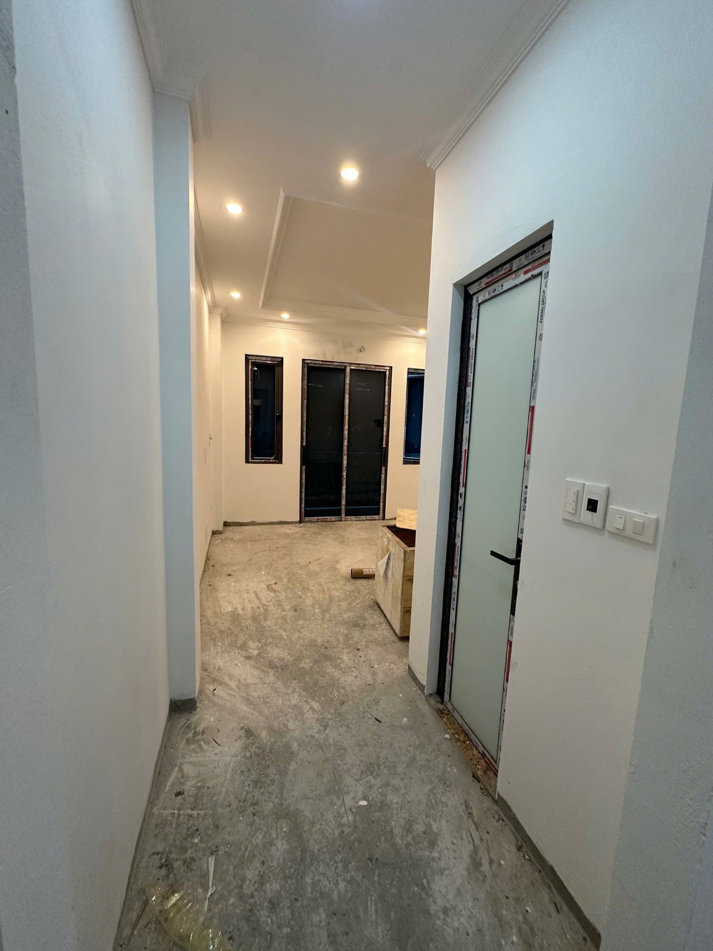 Bán nhà Thịnh Liệt - diện tích 57m2 6 tầng - Gara ô tô - giá 18,8 tỷ