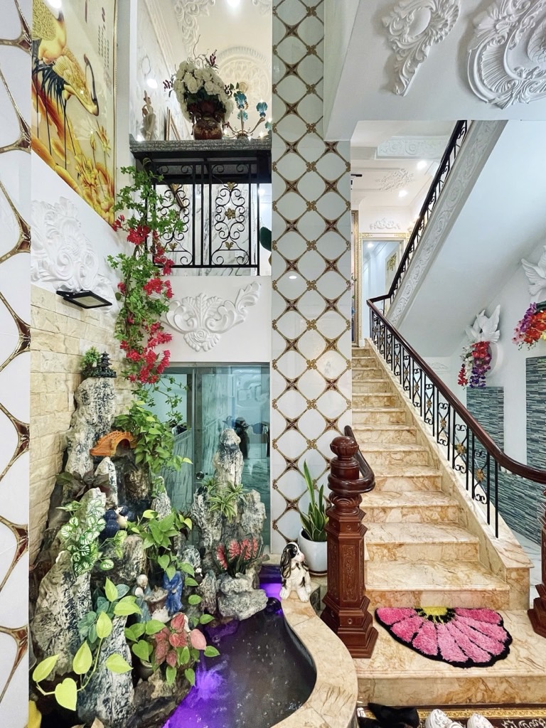 Bán nhà Ba Tháng Hai - diện tích 113m2 4 tầng - Nhà đẹp hiếm có - giá 63,99 tỷ