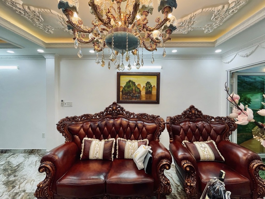 Bán nhà Ba Tháng Hai - diện tích 113m2 4 tầng - Nhà đẹp hiếm có - giá 63,99 tỷ