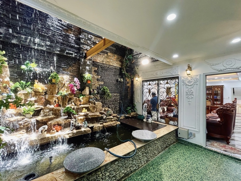 Bán nhà Ba Tháng Hai - diện tích 113m2 4 tầng - Nhà đẹp hiếm có - giá 63,99 tỷ