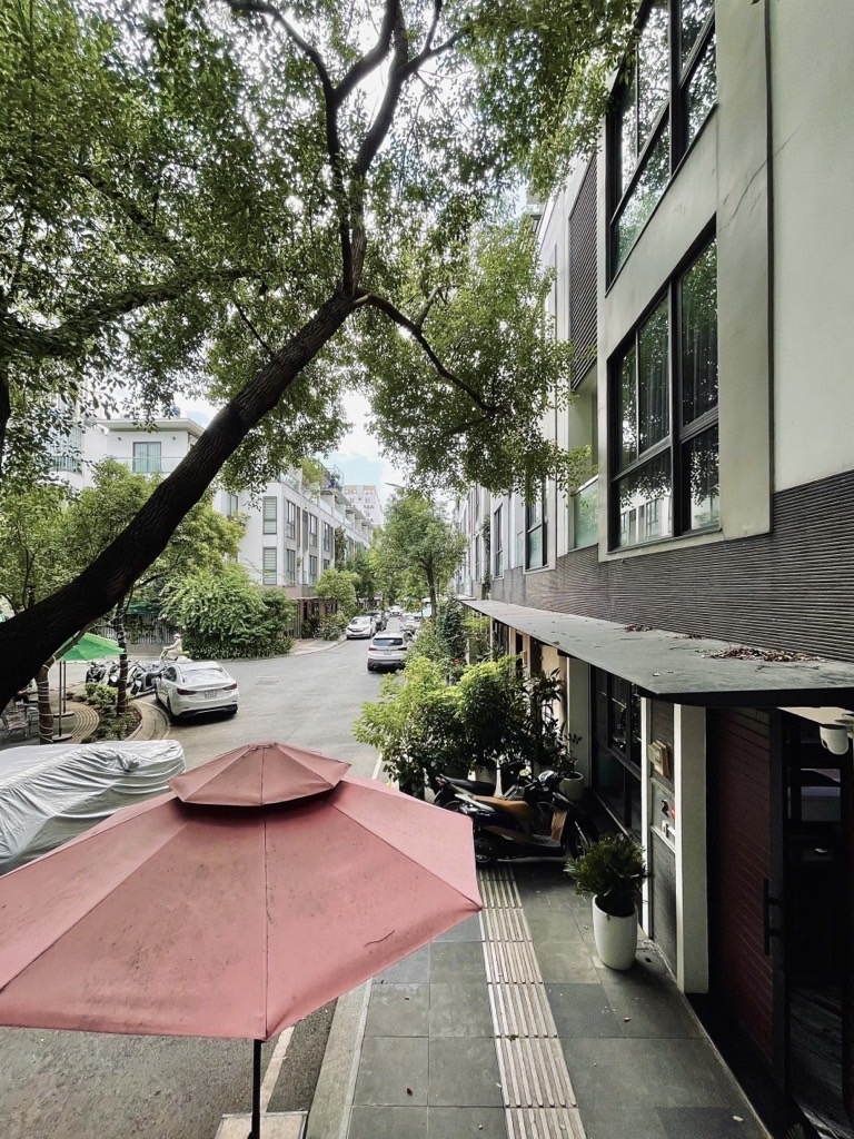 Bán nhà Ba Tháng Hai - diện tích 113m2 4 tầng - Nhà đẹp hiếm có - giá 63,99 tỷ