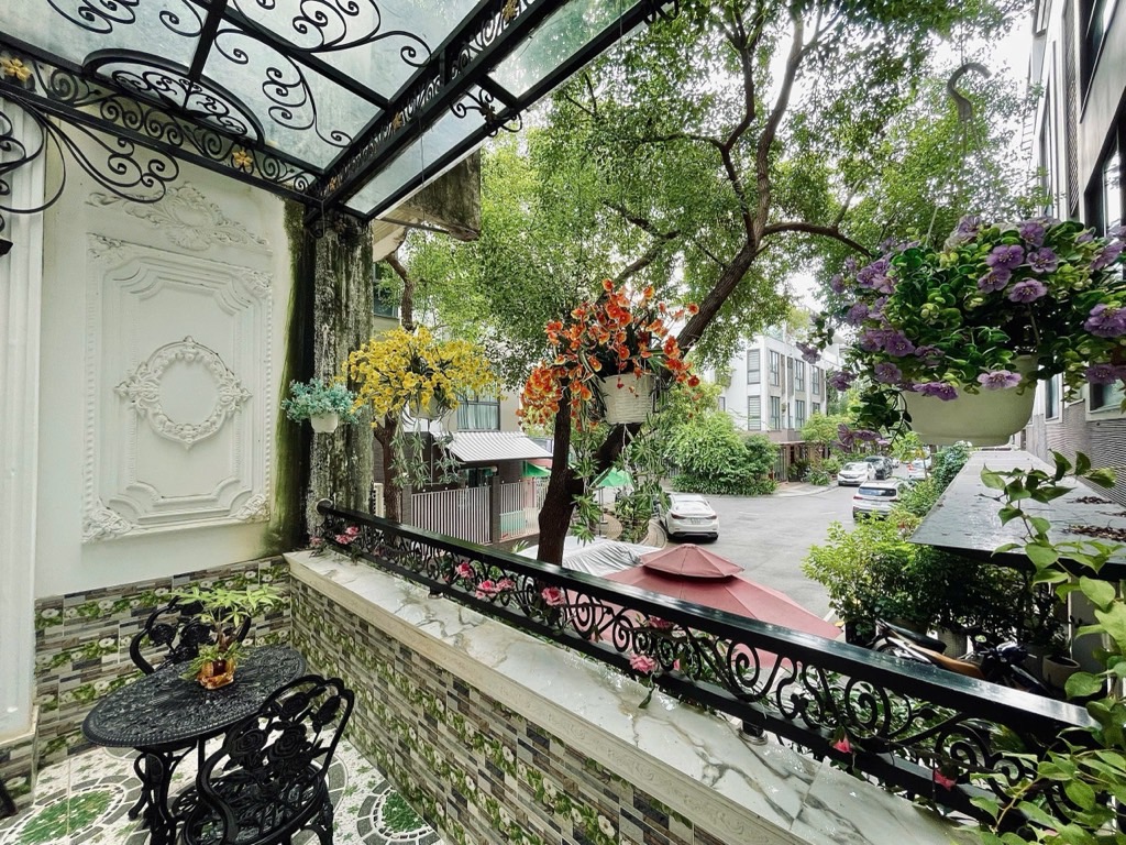 Bán nhà Ba Tháng Hai - diện tích 113m2 4 tầng - Nhà đẹp hiếm có - giá 63,99 tỷ