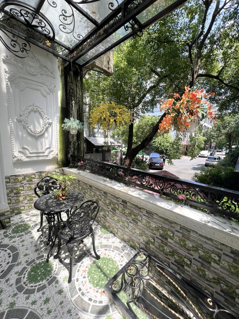 Bán nhà Ba Tháng Hai - diện tích 113m2 4 tầng - Nhà đẹp hiếm có - giá 63,99 tỷ