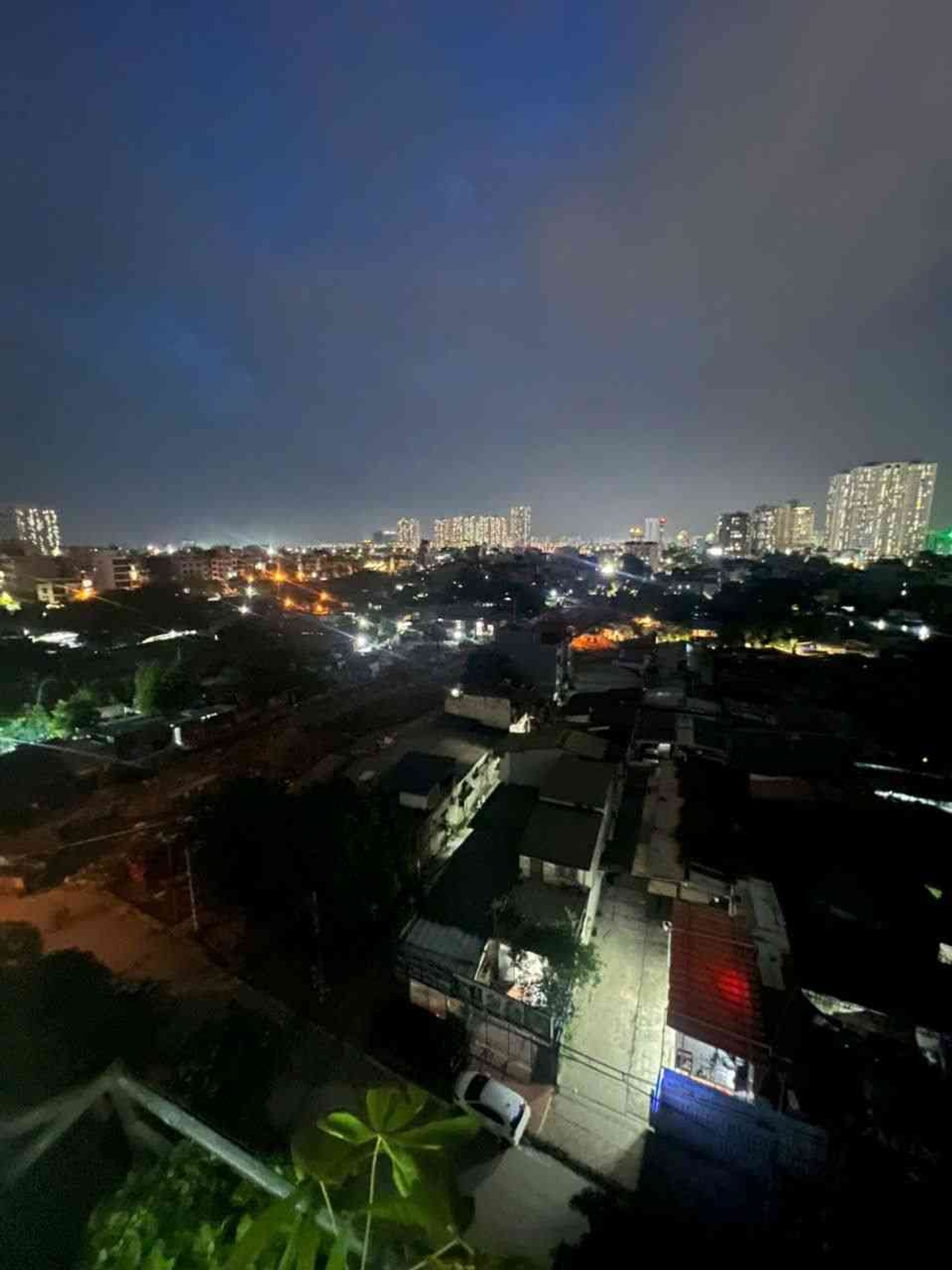 Bán nhà Hoàng Mai - diện tích 53m2 8 tầng - Nhà đẹp 2 ngủ - giá 4,25 tỷ