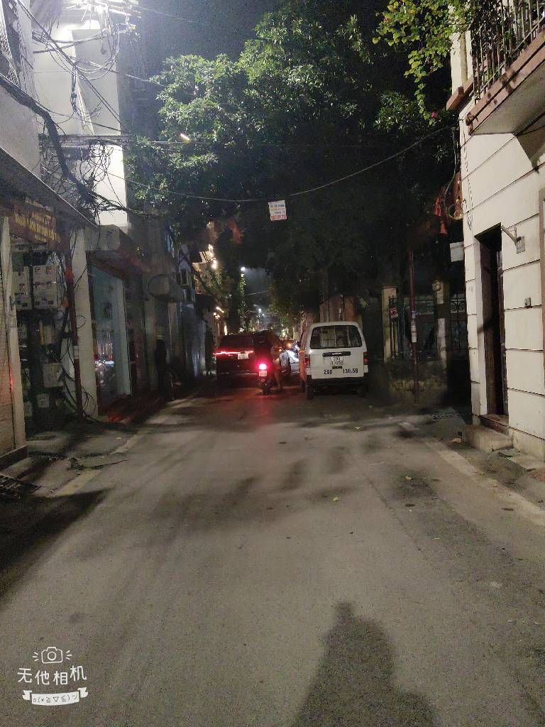 Bán nhà Tú Liên - diện tích 67m2 5 tầng - Mặt ngõ ô tô tránh - giá 28,8 tỷ