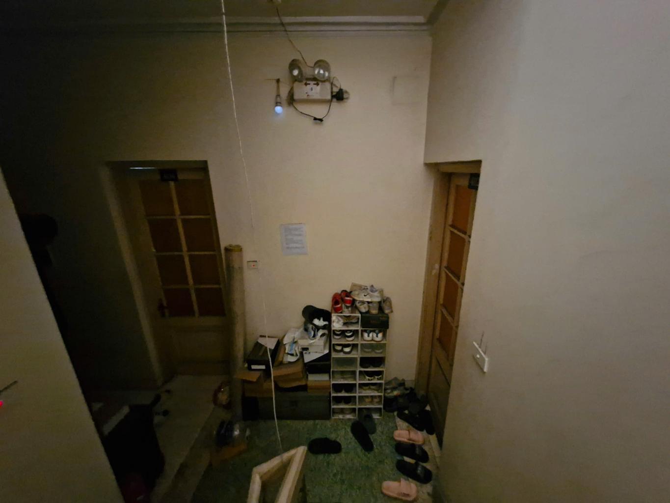 Bán nhà Giáp Bát - diện tích 102m2 5 tầng - Mặt phố - giá 33 tỷ