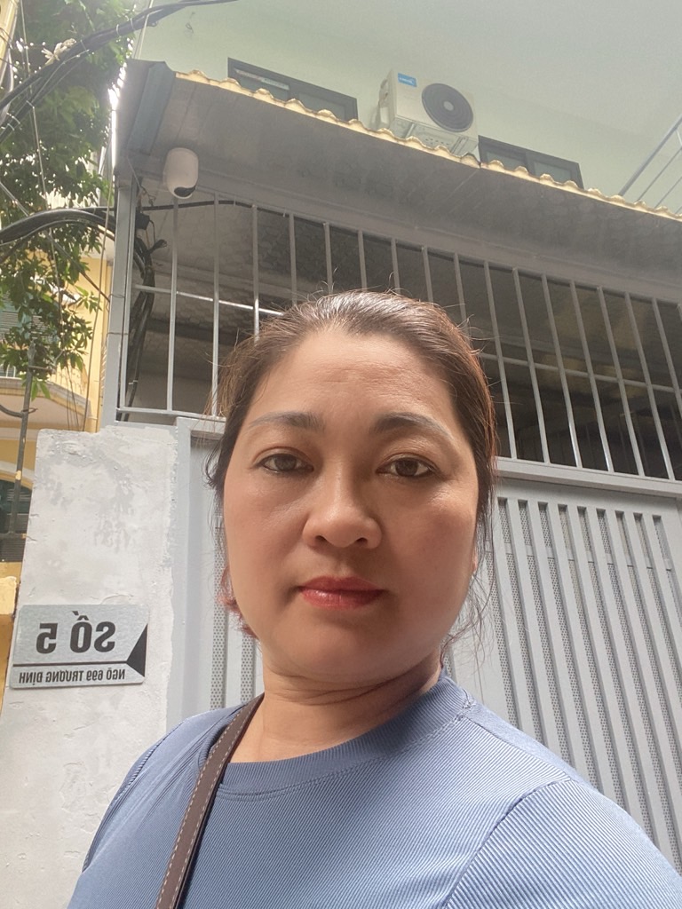 Bán nhà Trương Định - diện tích 200m2 8 tầng - Gần phố, 2 xe tránh thoải mái - giá 79 tỷ