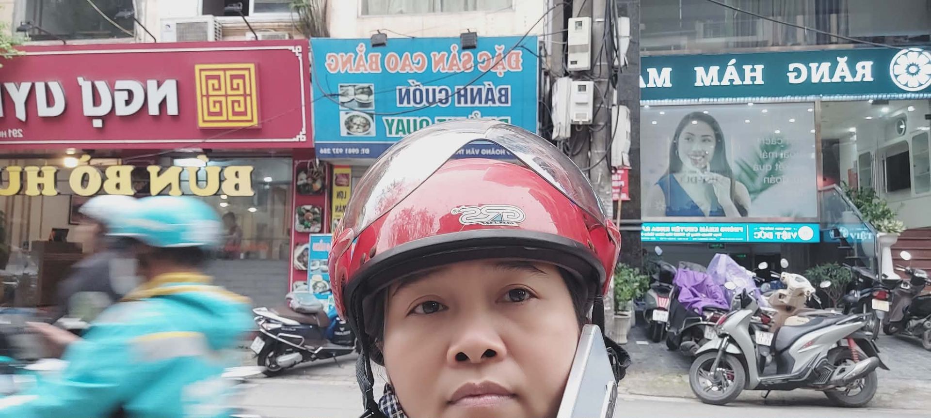 Bán nhà Hoàng Văn Thái - diện tích 65m2 3 tầng - Mặt tiền khủng 9m - giá 48 tỷ