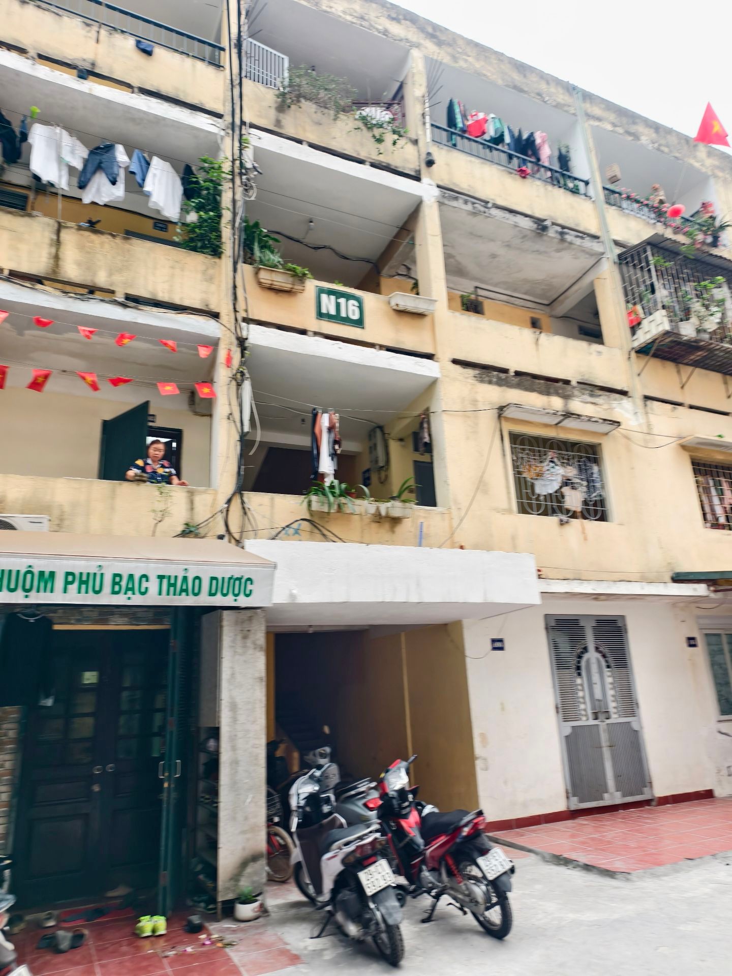 Bán nhà Nguyễn Khoái - diện tích 70m2 1 tầng - Ô tô đỗ cầu thang - giá 6,2 tỷ