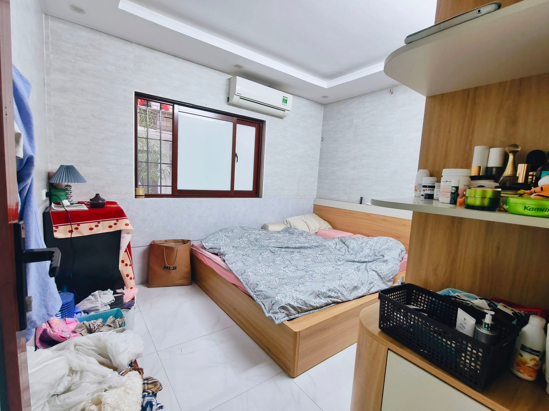 Bán nhà Nguyễn Khoái - diện tích 70m2 1 tầng - Ô tô đỗ cầu thang - giá 6,2 tỷ