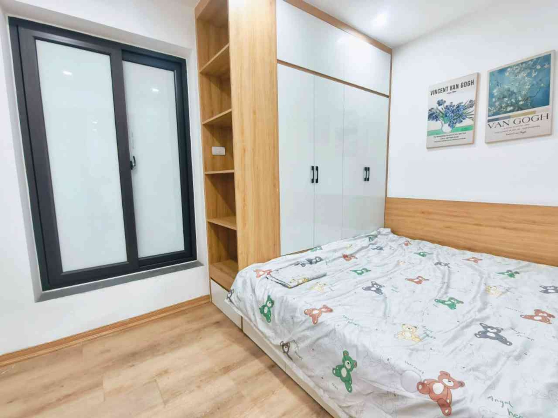 Bán nhà Giải Phóng - diện tích 80m2 1 tầng - Lô góc - giá 3,95 tỷ