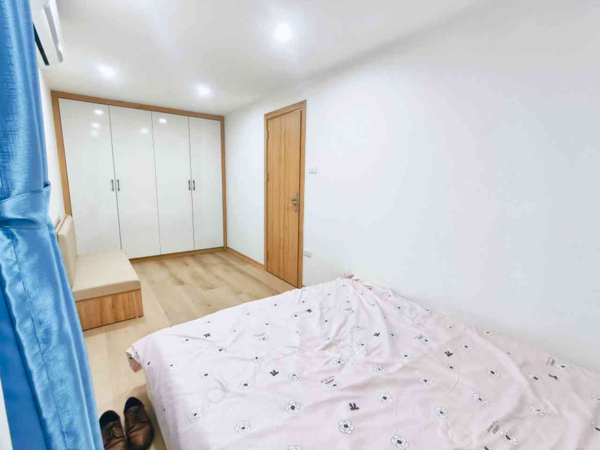 Bán nhà Giải Phóng - diện tích 80m2 1 tầng - Lô góc - giá 3,95 tỷ