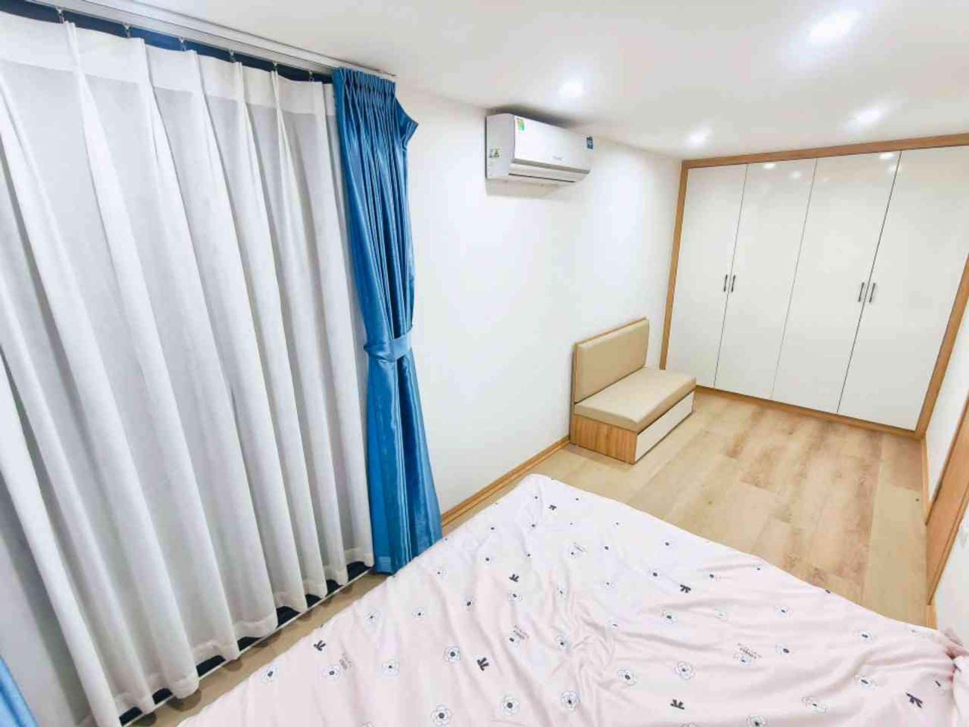 Bán nhà Giải Phóng - diện tích 80m2 1 tầng - Lô góc - giá 3,95 tỷ