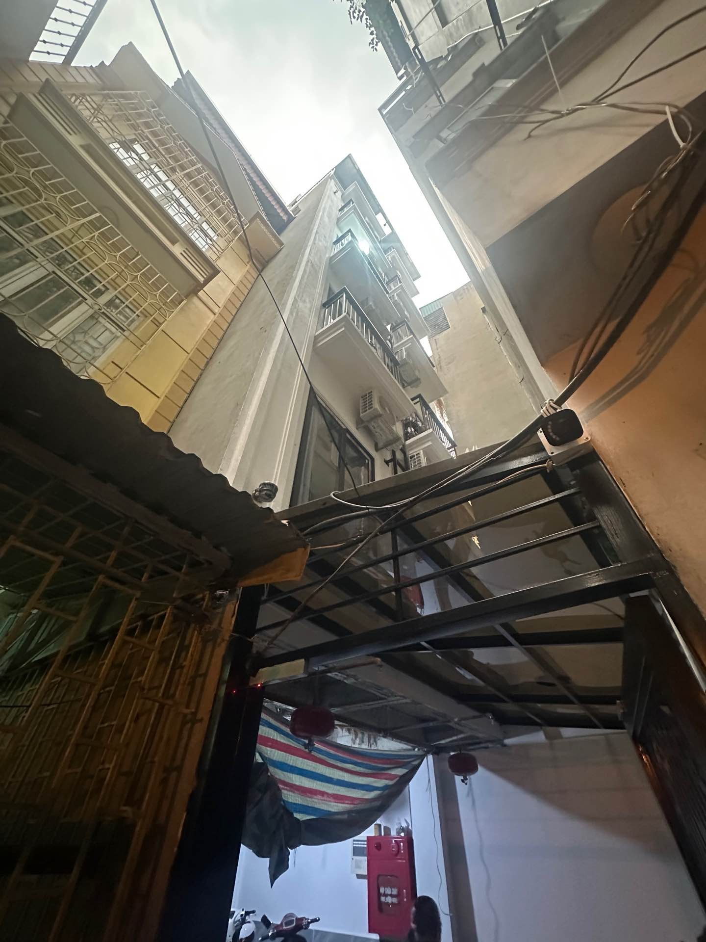 Bán nhà Trương Định - diện tích 90m2 8 tầng - Thang máy - giá 25 tỷ