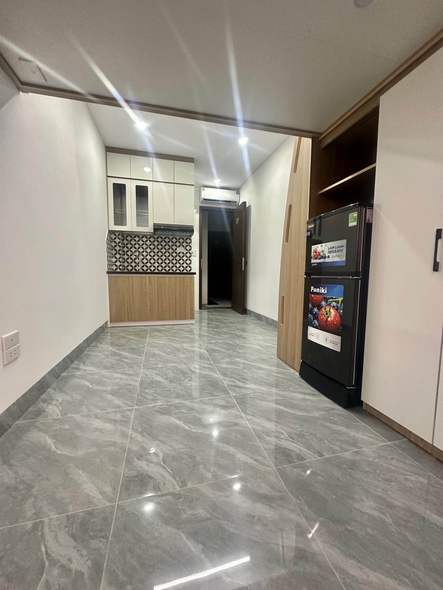 Bán nhà Trương Định - diện tích 90m2 8 tầng - Thang máy - giá 25 tỷ