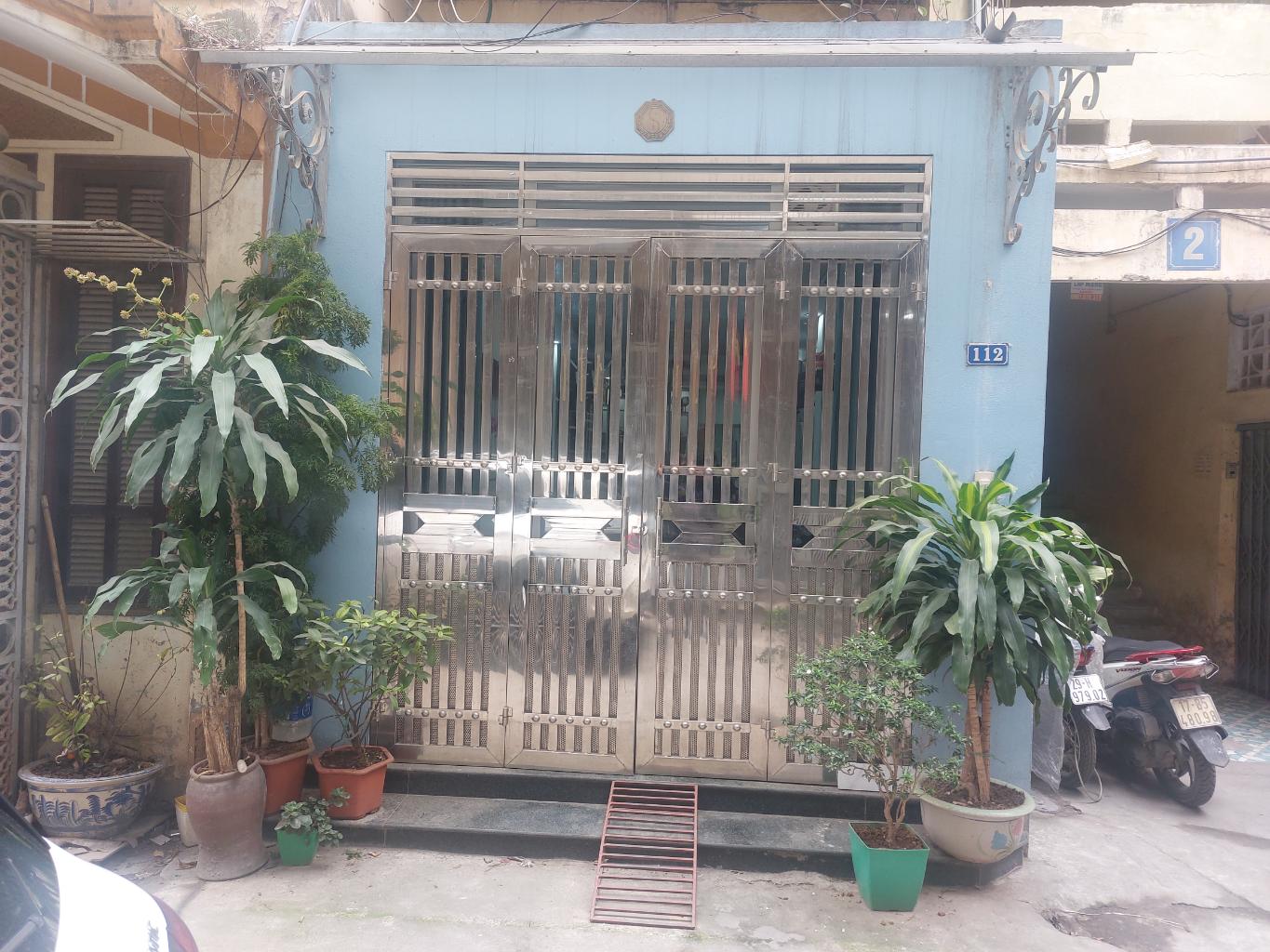 Bán nhà Giải Phóng - diện tích 115m2 1 tầng - ô tô tránh - giá 7,3 tỷ