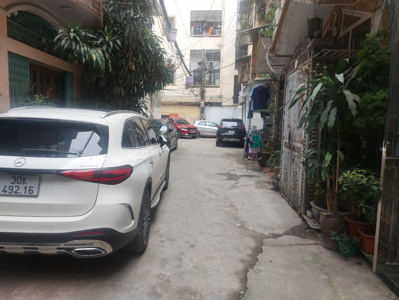 Bán nhà Giải Phóng - diện tích 115m2 1 tầng - ô tô tránh - giá 7,3 tỷ