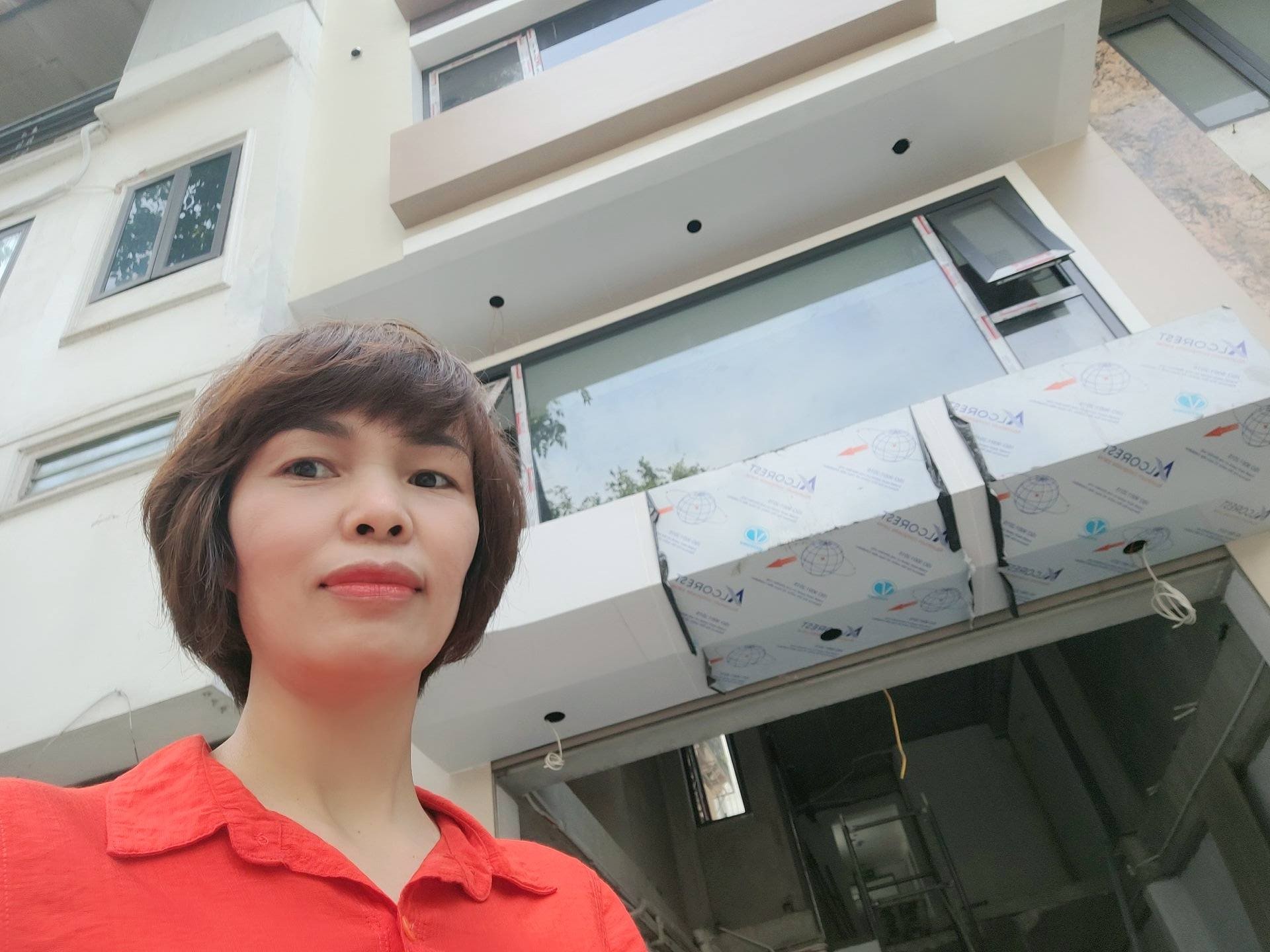 Bán nhà Lò Đúc - diện tích 71m2 8 tầng - Lô góc - giá 70 tỷ