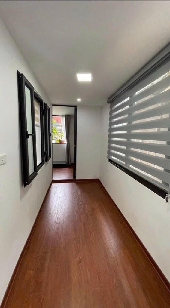 Bán nhà Hồng Mai - diện tích 35m2 2 tầng - Nhà đẹp hiếm có - giá 3,98 tỷ