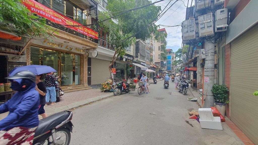 Bán nhà Phú Diễn - diện tích 103m2 9 tầng - 3 ô tô tránh - giá 39 tỷ